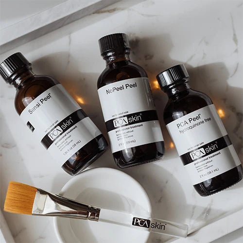 العلامة التجارية الأولى في التقشير الكيميائي المهني بين خبراء التجميل.